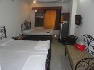 Room
Room
di Pearl Plaza