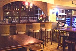 Bar
 di Sapphirtel Inn