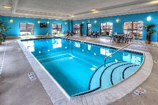 Pool
 di Hampton Inn & Suites Kalamazoo-Oshtemo