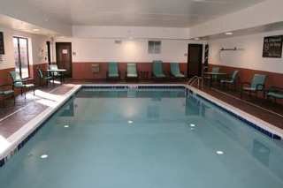 Pool
 di Hampton Inn Morehead 