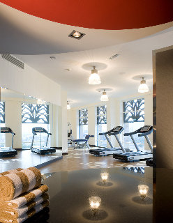 Sports and Entertainment
Sports and Entertainment
di Fraser Suites