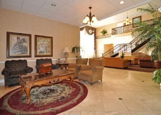 Lobby
 di Clarion Inn & Suites Clearwater