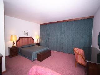 Room
Room
di Canadiano