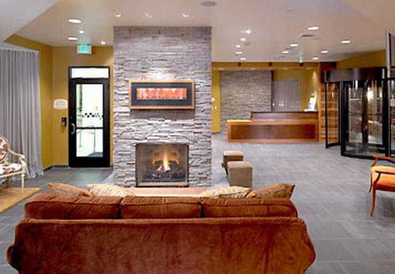 Lobby
 di Fairfield Inn & Suites Denver Cherry Creek