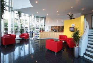 Lobby
Lobby
di AllYouNeed Hotel Klagenfurt