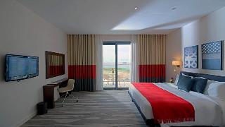 Room
 di Staybridge Suites Abu Dhabi Yas Island
