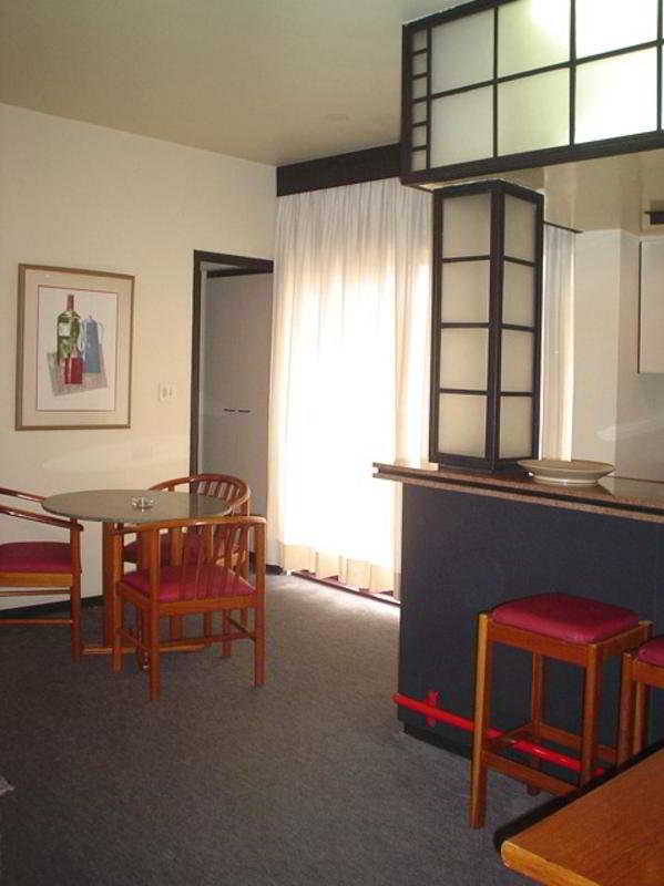 General view
General view
di Bristol Metropolitan