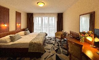 Room
Room
di Primavera Hotel & Congress Centre