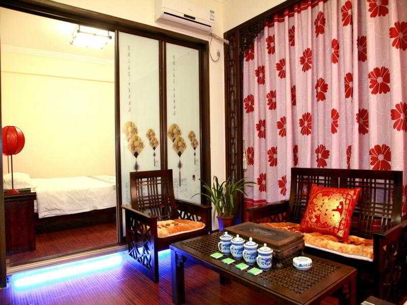 Room
 di Overseas Chinese Mansion