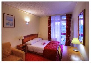 Room
Room
di Solaris hotel Niko