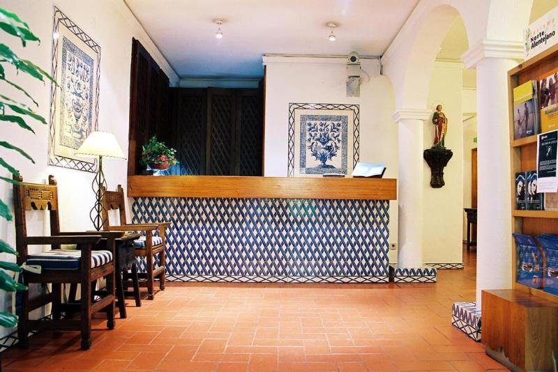 Lobby
Lobby
di INATEL Castelo de Vide