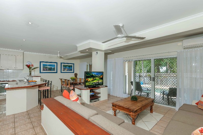 Room
 di The Villas Palm Cove