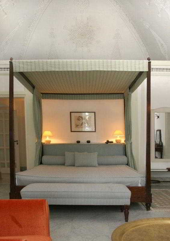 Room
Room
di Dar Said