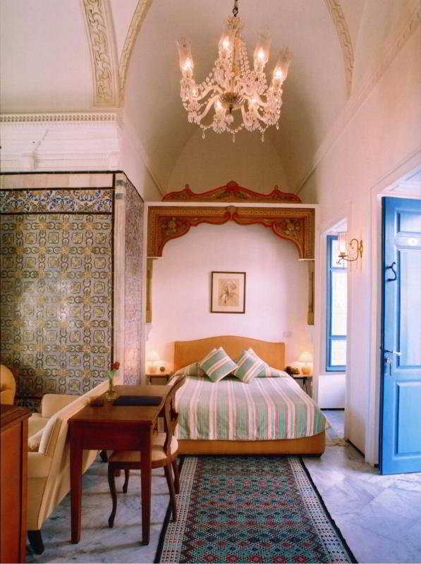 Room
Room
di Dar Said