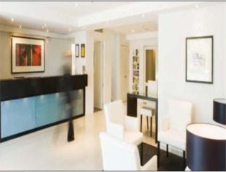 Lobby
Lobby
di Chateau Marlborough