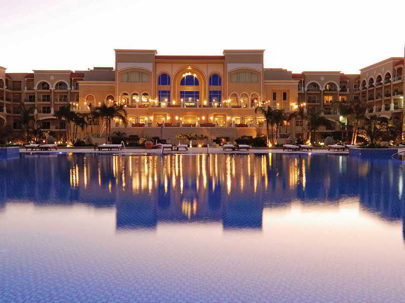 Pool
Pool
di Crowne Plaza Sahara Sands Resort