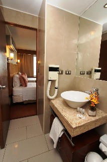 Room
Room
di RQ Santiago Suites