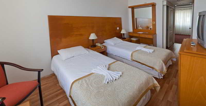 Room
Room
di Ada Beach