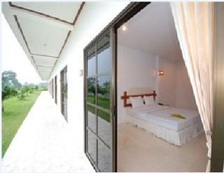 Room
Room
di Golden Cliff Beach