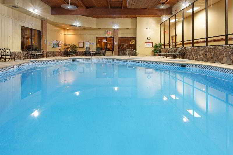 Pool
 di The Holiday Inn Grand Montana