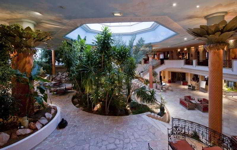 Lobby
Lobby
di Palm Beach Palace Tozeur