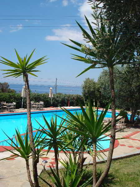 Pool
Pool
di Asteris Village