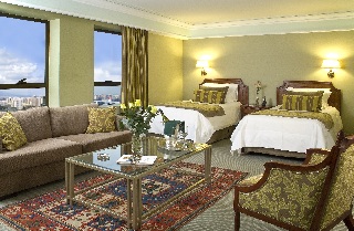 Room
Room
di Regal Pacific