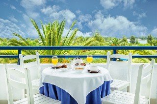 Room
Room
di Port Marina