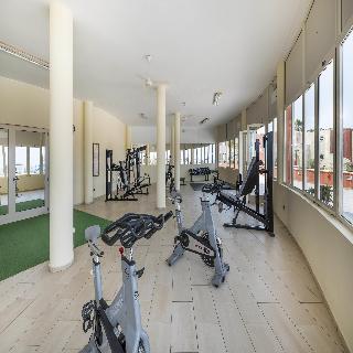 Desportos y Entretenimento