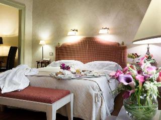 Room
Room
di Alla Posta Dei Donini & SPA