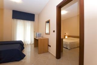 Room
Room
di Royal Hotel Montevergine