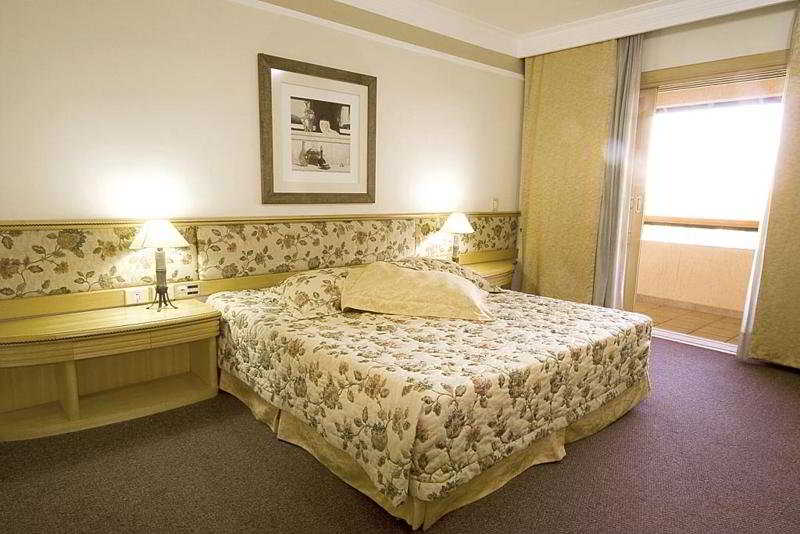 Room
Room
di Plaza Inn Michelangelo