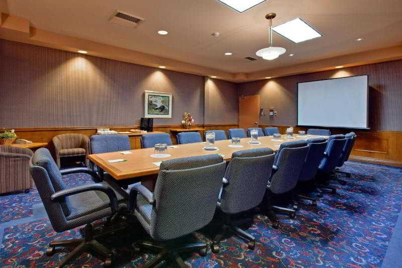 General view
General view
di Holiday Inn Saguenay-Convention Center