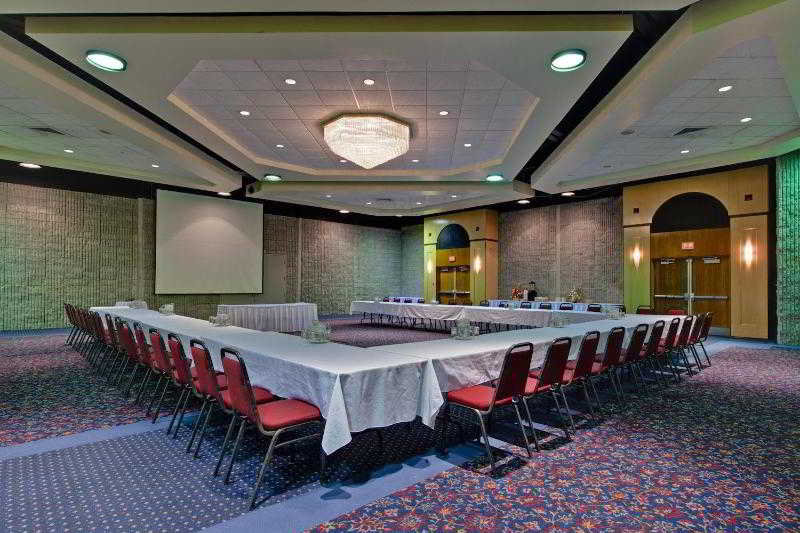 General view
General view
di Holiday Inn Saguenay-Convention Center