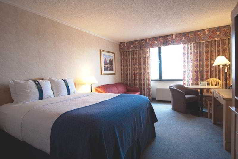 Room
Room
di Holiday Inn Saguenay-Convention Center