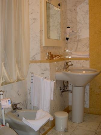 Room
Room
di La Fenice Park Hotel