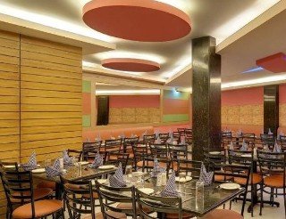 Room
Room
di Amar Yatri Niwas