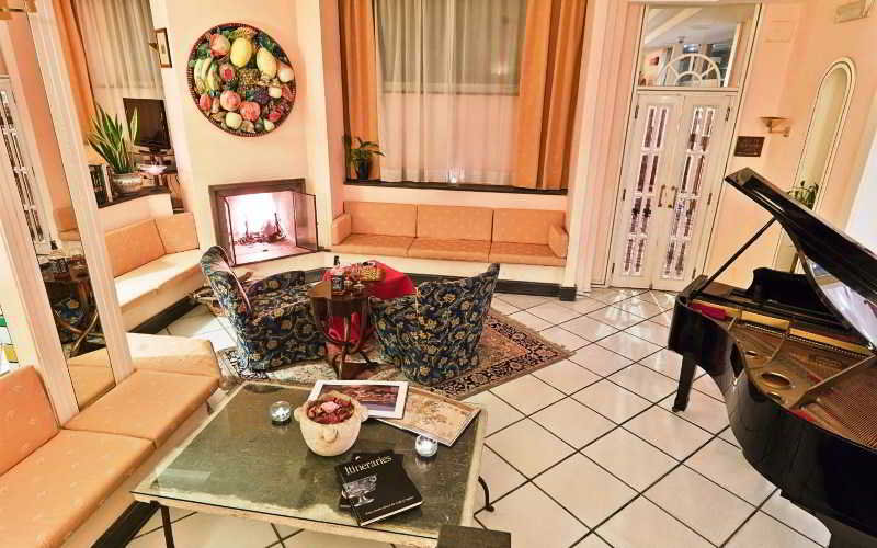 Lobby
Lobby
di Scapolatiello