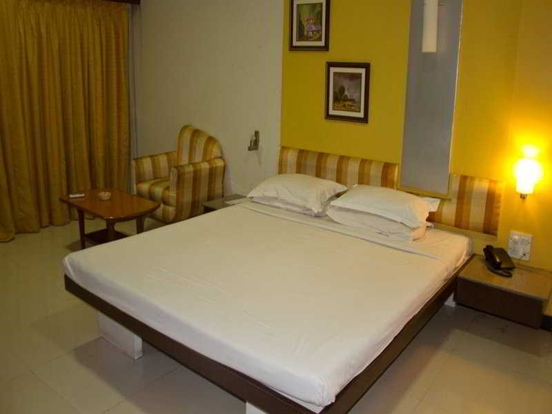 Room
Room
di Aurangabad Gymkhana Club