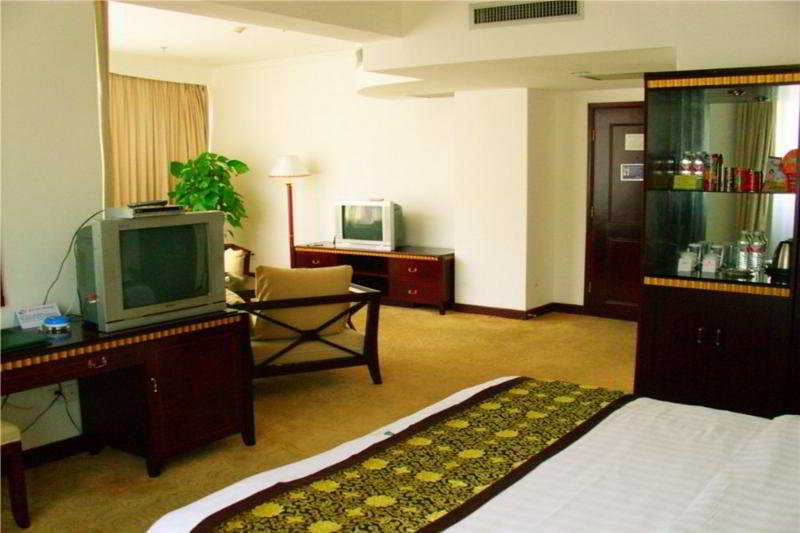 Room
 di Hua Tian