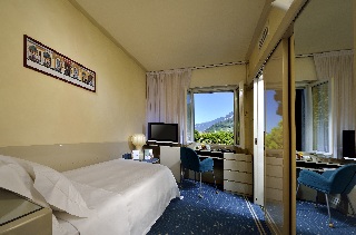 Room
Room
di Grand Resort Du Lac Et Du Parc