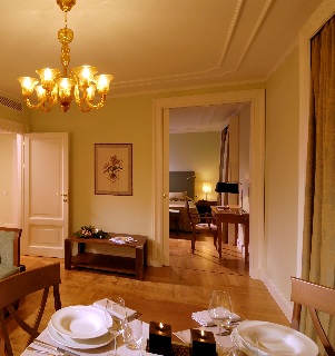 Room
Room
di Grand Resort Du Lac Et Du Parc