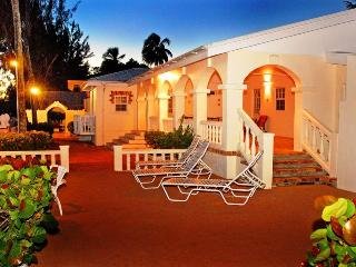 General view
General view
di Southern Palms Beach Club