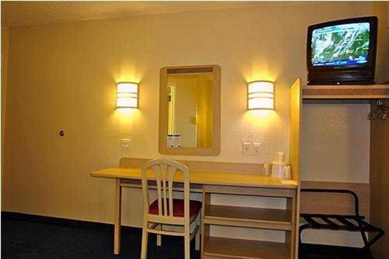 Room
 di Motel 6 Portsmouth