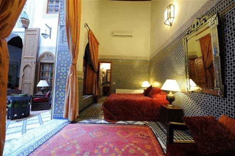 Room
Room
di Riad Au 20 Jasmins