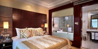 Room
Room
di Sky City