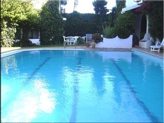 Pool
Pool
di Hacienda