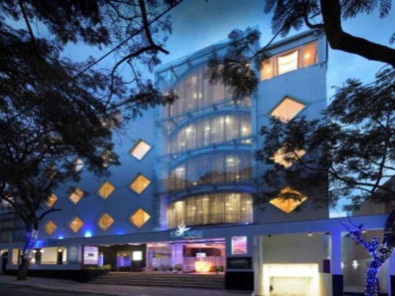 Blu Petal - A Business Hotel image 1