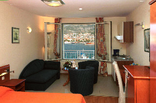 Room
Room
di Park Osejava