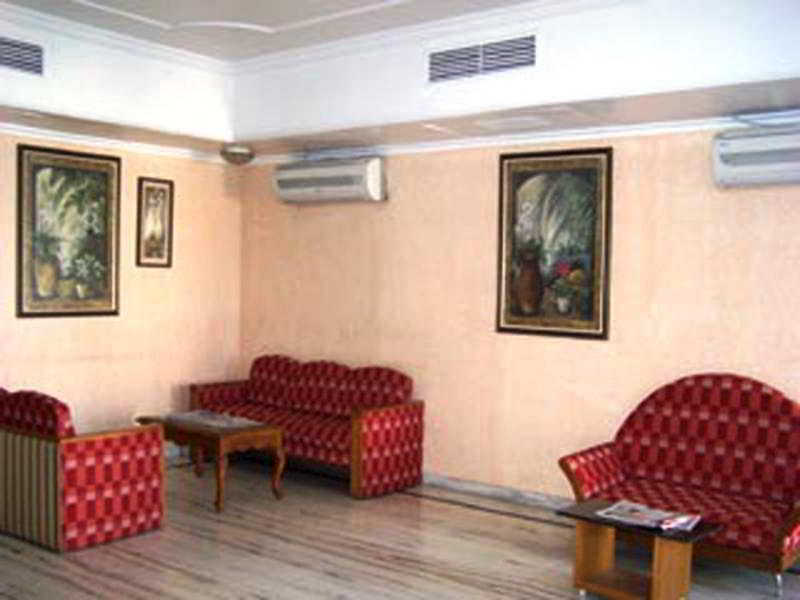 Room
Room
di Chicago